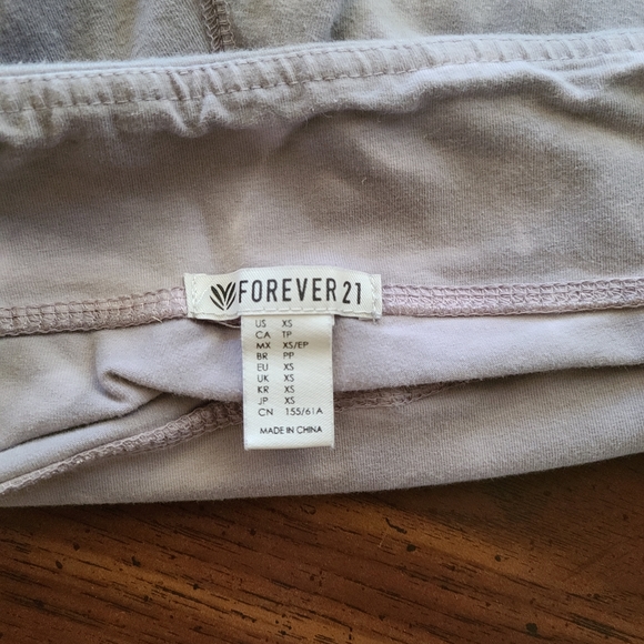 HIGH WAITED MARBLE LEGGINGS - Picture 2 of 4